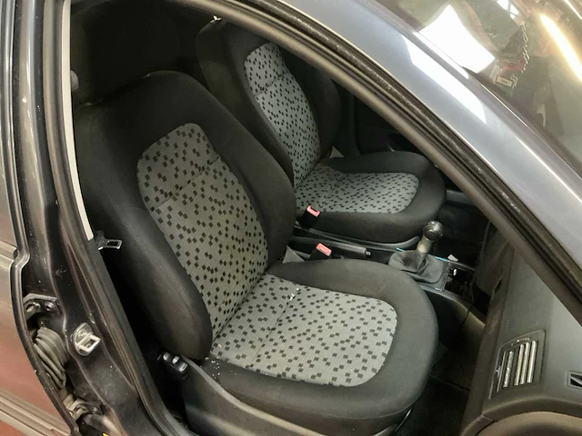 2007 skoda fabia (geen motor!) - afbeelding 14 van  28