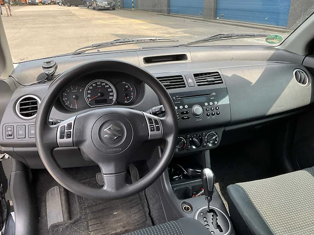 2007 suzuki swift personenauto - afbeelding 4 van  29