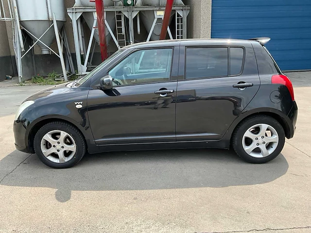 2007 suzuki swift personenauto - afbeelding 12 van  29