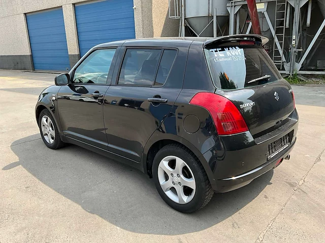 2007 suzuki swift personenauto - afbeelding 23 van  29