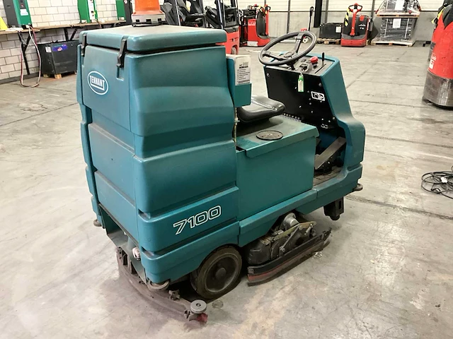 2007 tennant 7100 schrobmachine - afbeelding 15 van  19