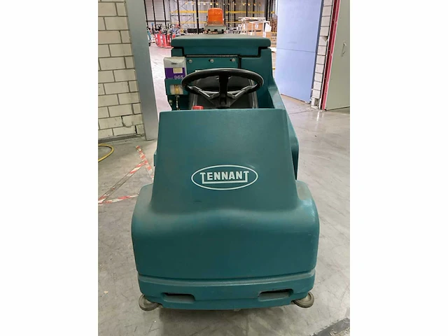 2007 tennant 7100 schrobmachine - afbeelding 17 van  19