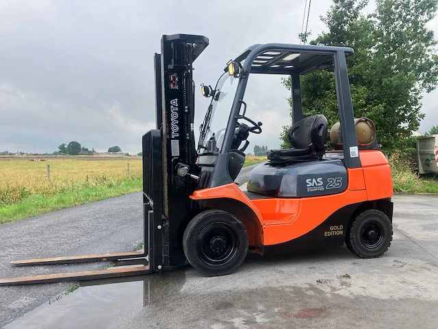 2007 toyota 7fgf25 vorkheftruck - afbeelding 2 van  50