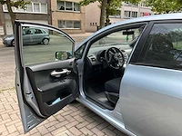 2007 toyota auris personenauto - afbeelding 15 van  48