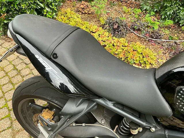 2007 triumph street triple - afbeelding 18 van  18