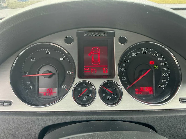 2007 volkswagen passat - afbeelding 11 van  32