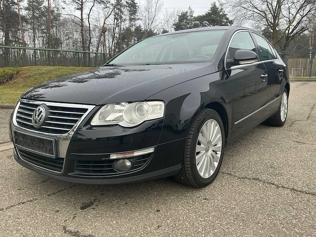 2007 volkswagen passat - afbeelding 1 van  32