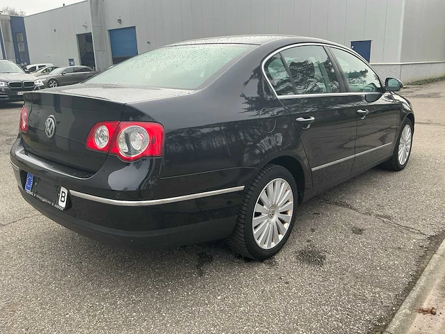 2007 volkswagen passat - afbeelding 28 van  32