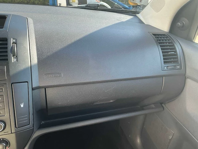 2007 volkswagen polo personenauto - afbeelding 26 van  48