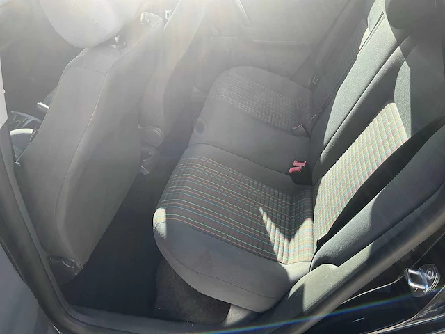 2007 volkswagen polo personenauto - afbeelding 32 van  48