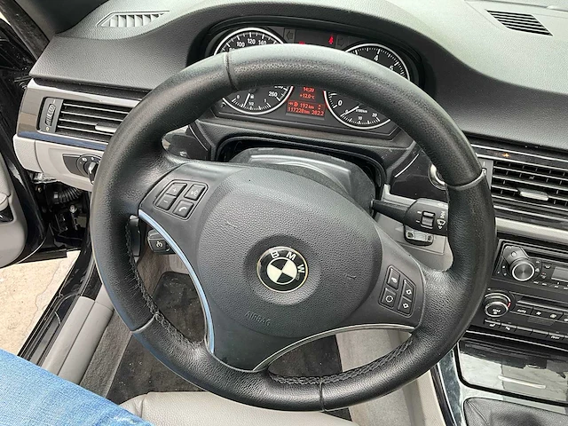 2008 - bmw 320i - personenauto - afbeelding 24 van  43
