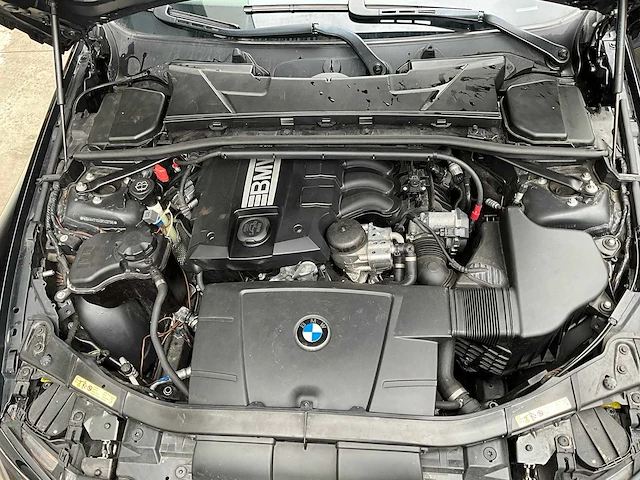 2008 - bmw 320i - personenauto - afbeelding 31 van  43