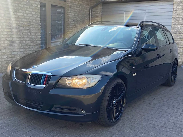 2008 bmw 318d - stationwagen - afbeelding 2 van  27