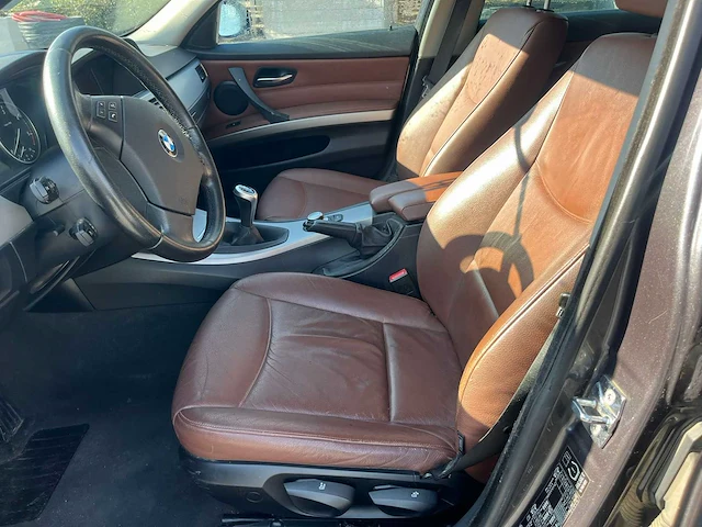 2008 bmw 320 d touring - afbeelding 12 van  14