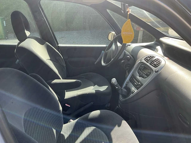 2008 citroën xsara picasso - afbeelding 29 van  49