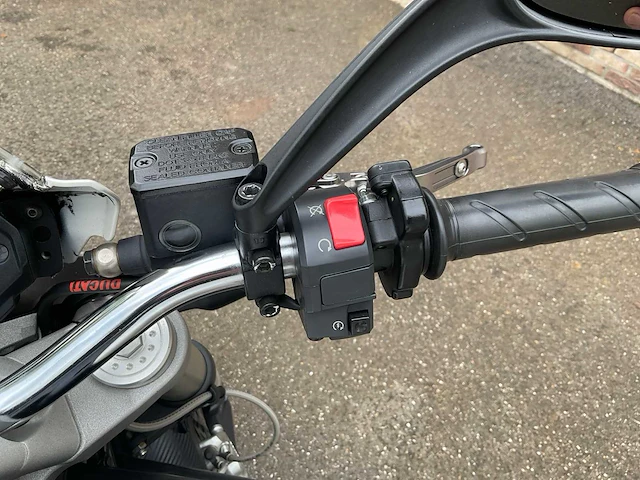 2008 ducati monster 696 - afbeelding 19 van  23
