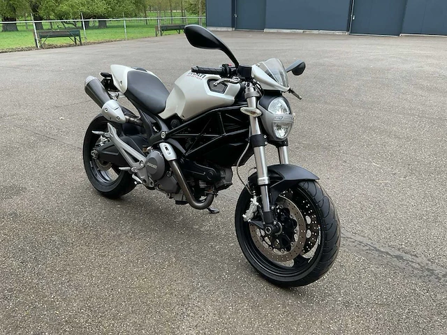 2008 ducati monster 696 - afbeelding 9 van  23