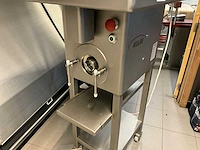 2008 elektrische vleesmolen kolbe sw 100 - afbeelding 3 van  5