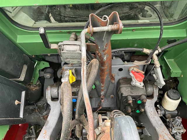 2008 fendt 415 vario landbouwtractor 4wd - afbeelding 20 van  48