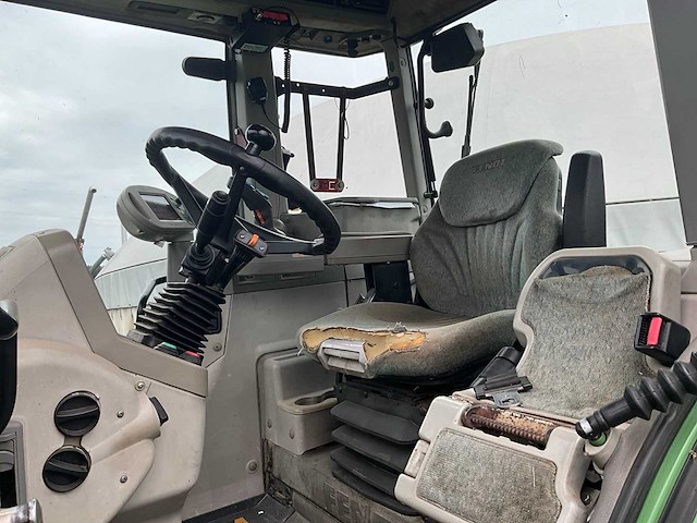 2008 fendt 415 vario landbouwtractor 4wd - afbeelding 32 van  48