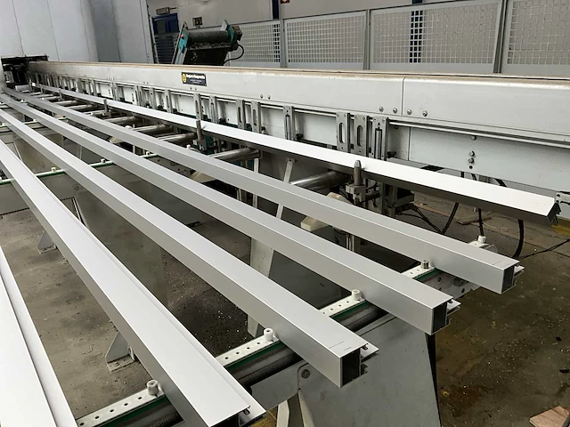2008 fom industrie metaalbewerkingsinstallatie - afbeelding 32 van  34
