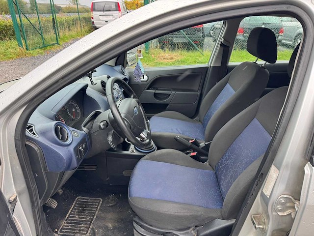 2008 ford fiesta personenauto - afbeelding 5 van  29