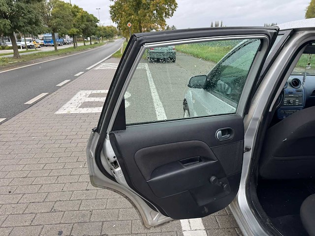 2008 ford fiesta personenauto - afbeelding 11 van  29