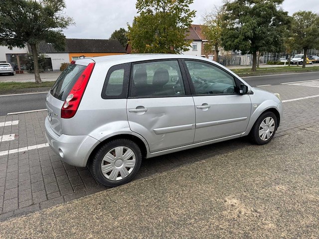 2008 ford fiesta personenauto - afbeelding 25 van  29