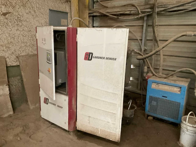 2008 garner denver vs30-7.5 eana schroefcompressor - afbeelding 1 van  6