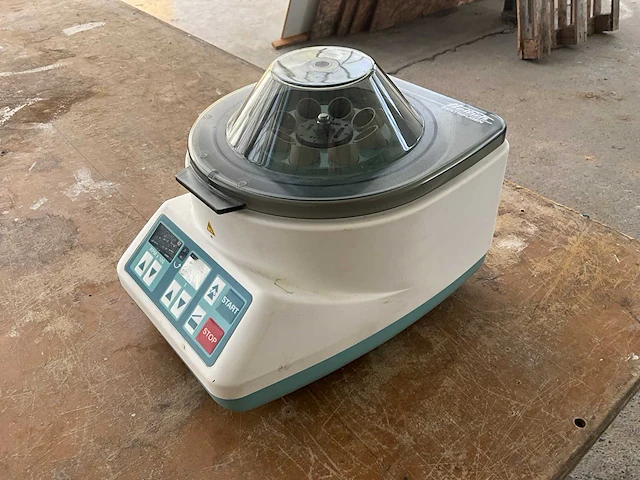 2008 hettich eba20 centrifuge - afbeelding 2 van  5