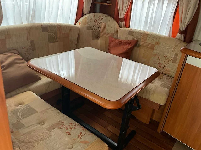 2008 hobby caravan + voortent en luifel & fietsenrek - afbeelding 19 van  70