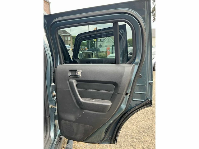 2008 hummer h3 lichte vracht - afbeelding 19 van  36