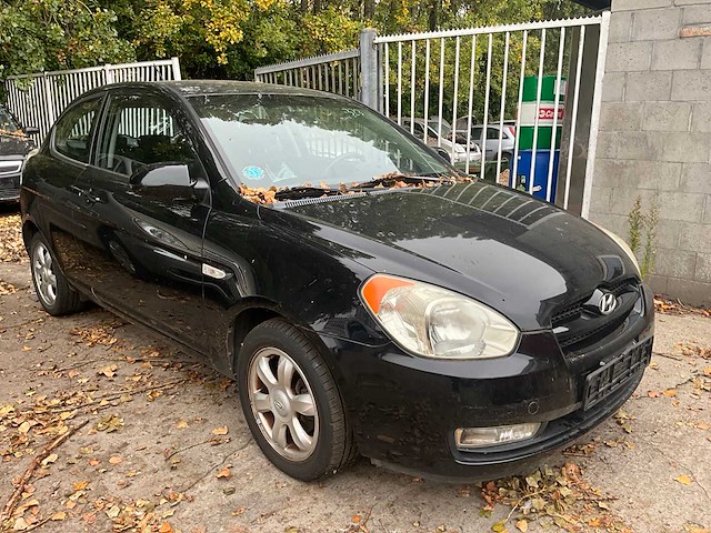 2008 hyundai accent - afbeelding 20 van  24