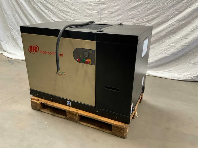 2008 ingersoll rand irn11k-cc 8 h schroefcompressor - afbeelding 1 van  7