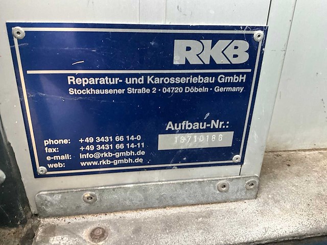 2008 iveco 65c18 vrachtwagen met trekhaak - afbeelding 25 van  56