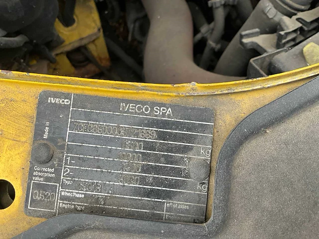 2008 iveco 65c18 vrachtwagen met trekhaak - afbeelding 22 van  56