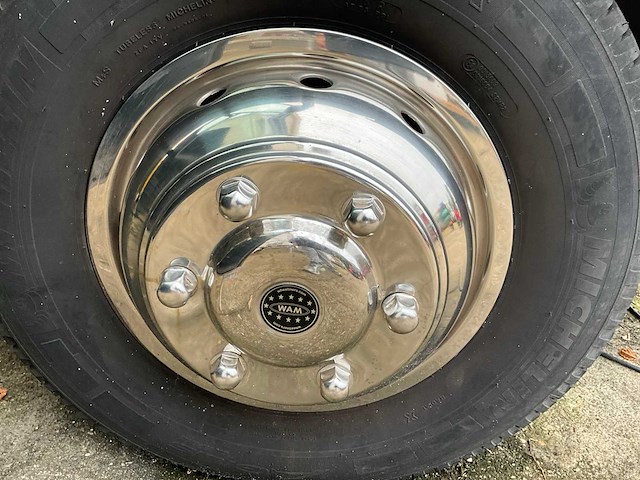 2008 iveco 65c18 vrachtwagen met trekhaak - afbeelding 3 van  56