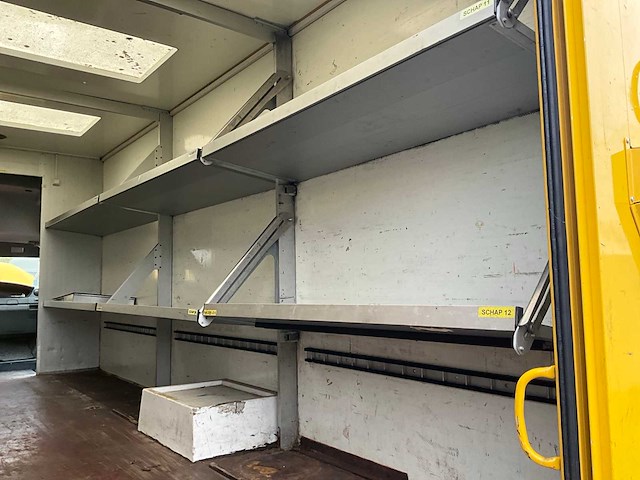 2008 iveco 65c18 vrachtwagen met trekhaak - afbeelding 41 van  56