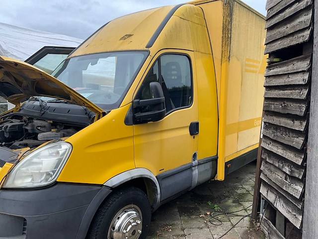 2008 iveco 65c18 vrachtwagen met trekhaak - afbeelding 51 van  56