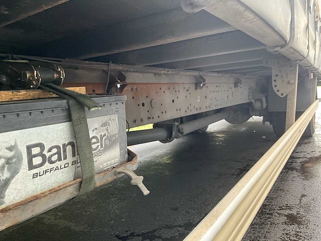 2008 iveco eurocargo 120e22 - schuifzeil & laadklep - afbeelding 3 van  40