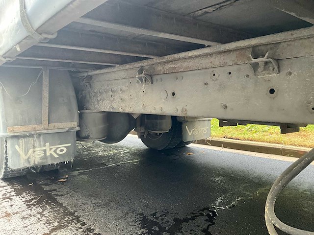 2008 iveco eurocargo 120e22 - schuifzeil & laadklep - afbeelding 8 van  40