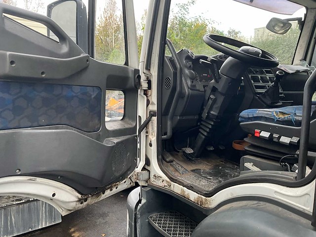 2008 iveco eurocargo 120e22 - schuifzeil & laadklep - afbeelding 13 van  40