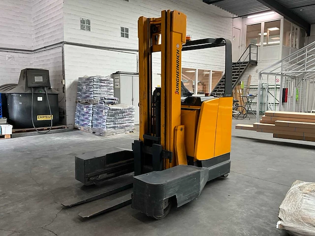 2008 jungheinrich etv q25 reach truck - afbeelding 1 van  26