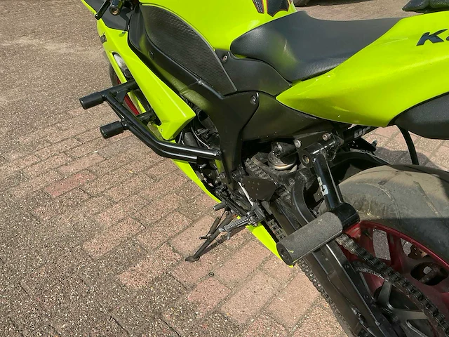 2008 kawasaki zxr600 motorfiets - afbeelding 11 van  15