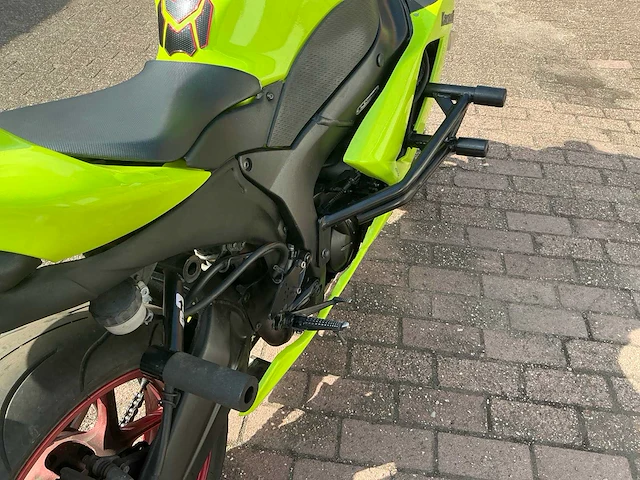 2008 kawasaki zxr600 motorfiets - afbeelding 14 van  15