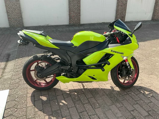 2008 kawasaki zxr600 motorfiets - afbeelding 6 van  15