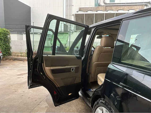 2008 land rover range roy vogue tdv8 stationwagen personenauto - afbeelding 30 van  47