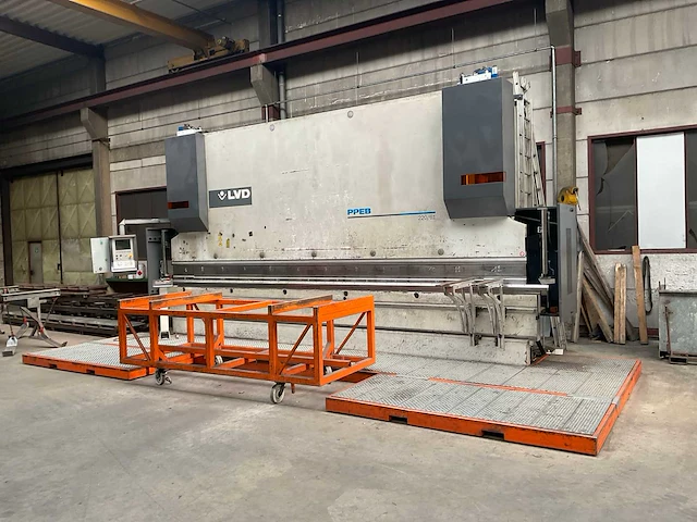 2008 lvd ppeb 220/61 cnc kantbank - afbeelding 25 van  29