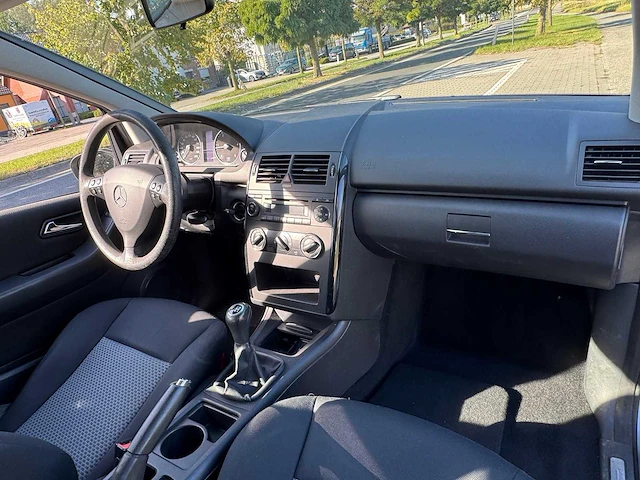 2008 mercedes a180 cdi personenauto - afbeelding 4 van  33