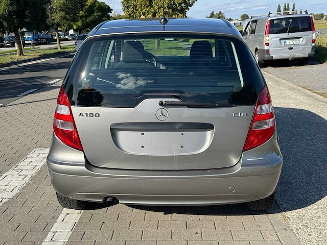 2008 mercedes a180 cdi personenauto - afbeelding 28 van  33